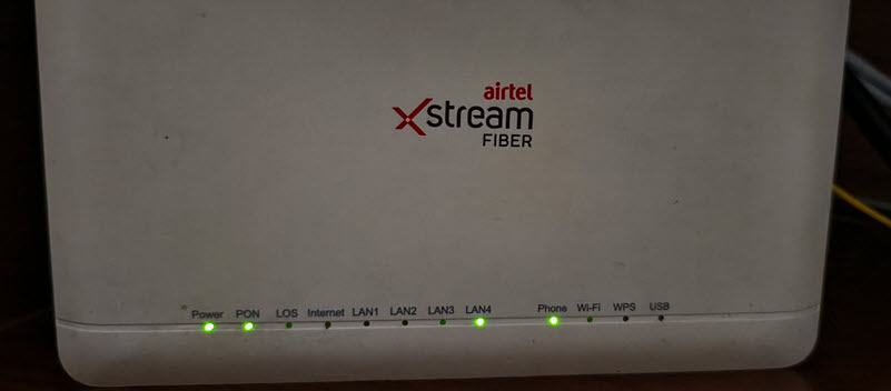 Airtel Xstream router in bridged mode with Wi-Fi and internet lights off